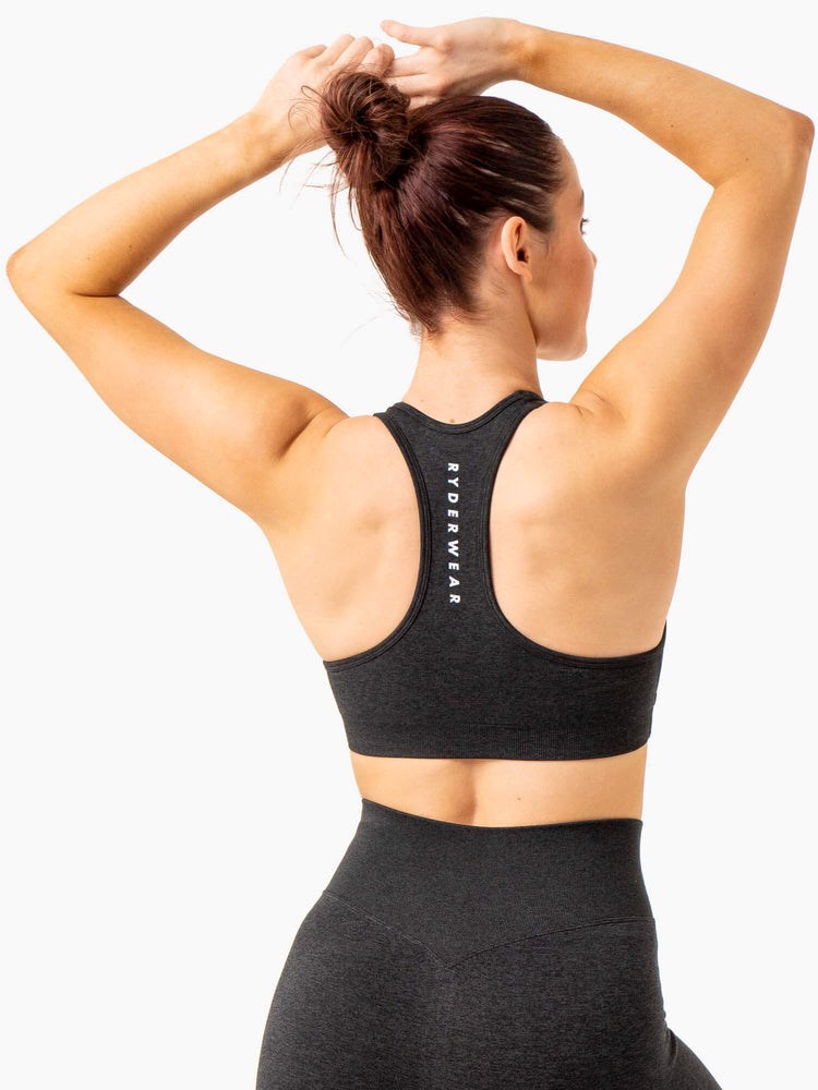 Ryderwear Essential Seamless Cross Over Sports Bra Černé | UINJ-37408