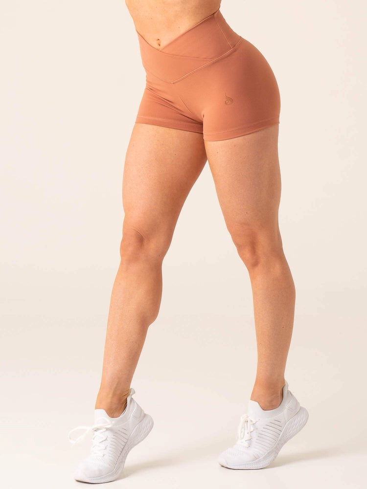 Ryderwear Momentum Cross Over Scrunch Booty Shorts Clay | ZVIX-50946