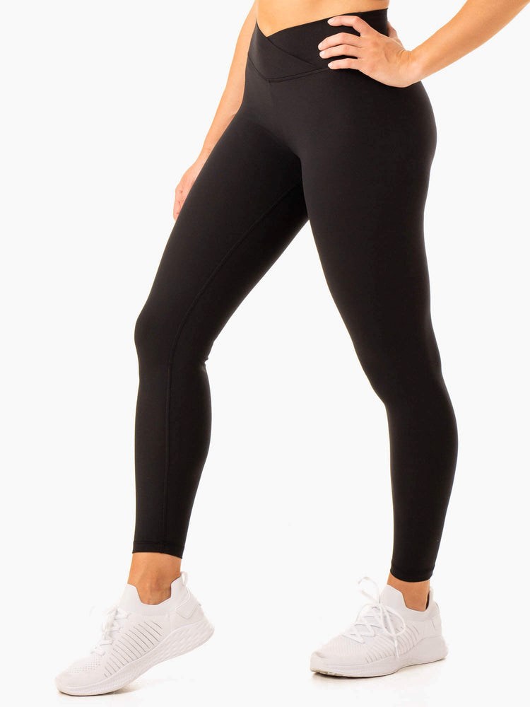 Ryderwear Serene Cross Over Scrunch Leggings Černé | ZLVA-61038