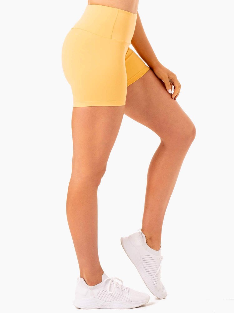 Ryderwear Staples Scrunch Bum Mid Length Shorts Mango | EAJD-29685