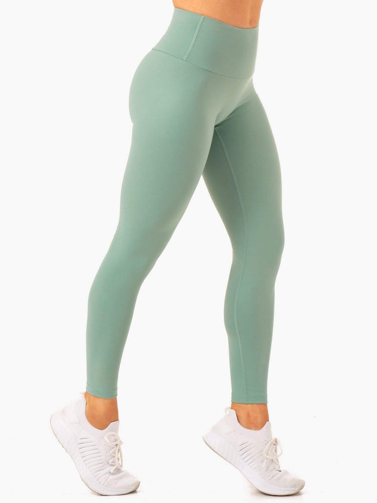 Ryderwear Vital High Waisted Scrunch Leggings Sage | RCTL-28973